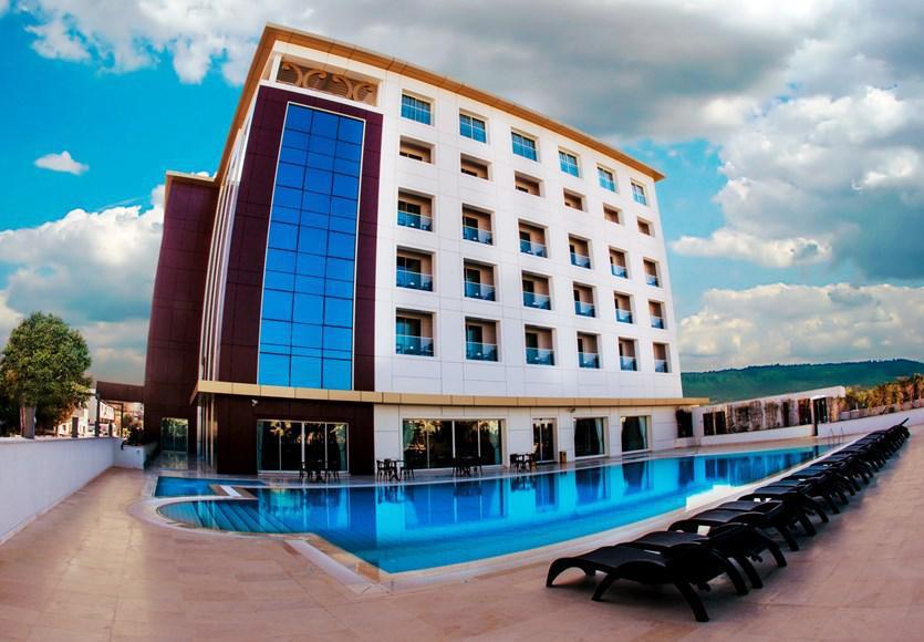 Karavas  Ada Beach Hotel מראה חיצוני תמונה