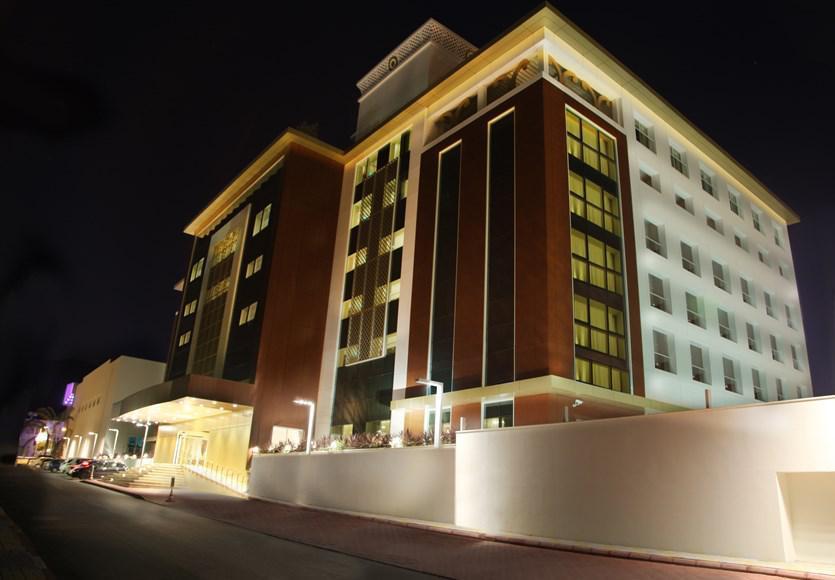 Karavas  Ada Beach Hotel מראה חיצוני תמונה