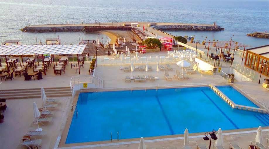 Karavas  Ada Beach Hotel מראה חיצוני תמונה