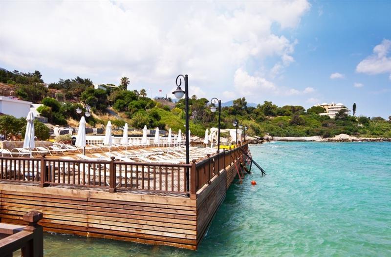 Karavas  Ada Beach Hotel מראה חיצוני תמונה